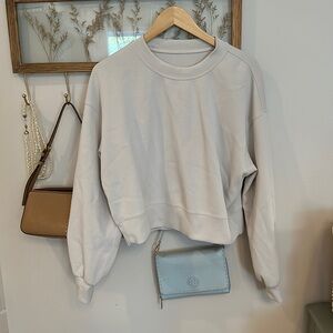 Lululemon Softstreme Crew Sweatshirt size 6 white opal
